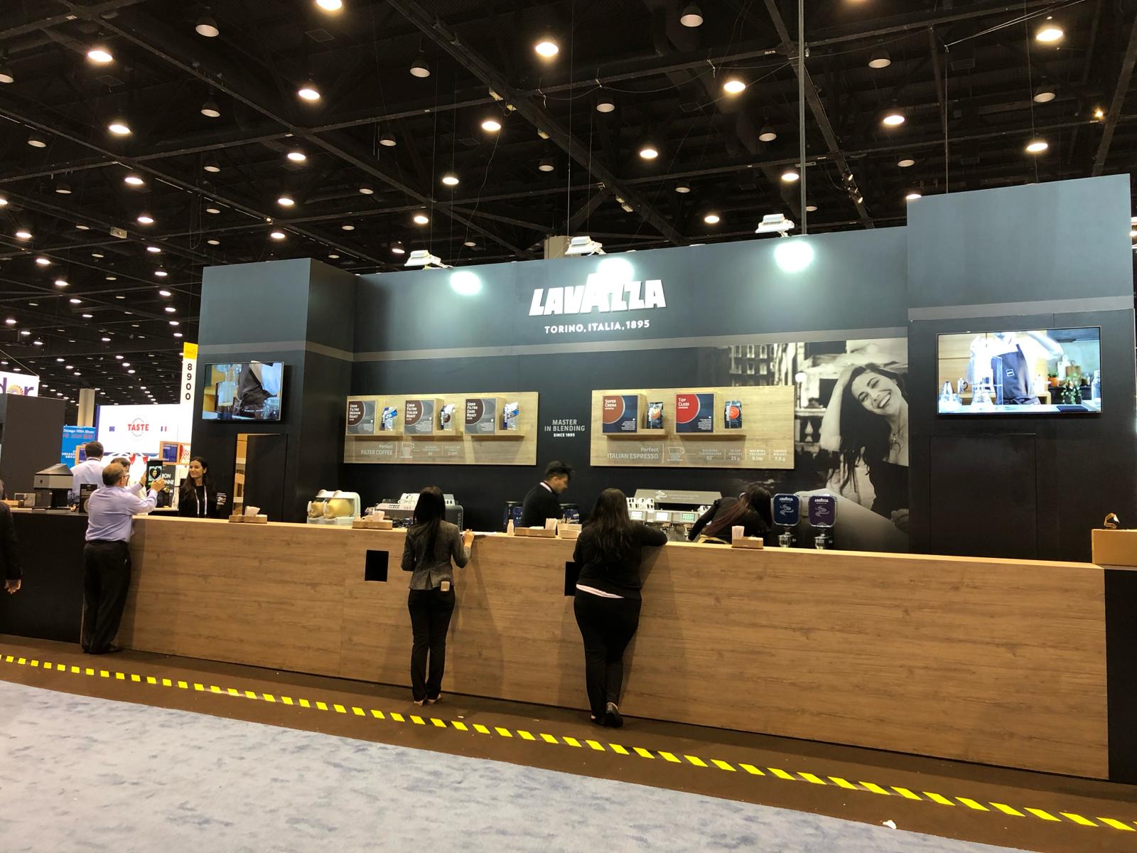 custom_exhibit_trade_show_lavazza